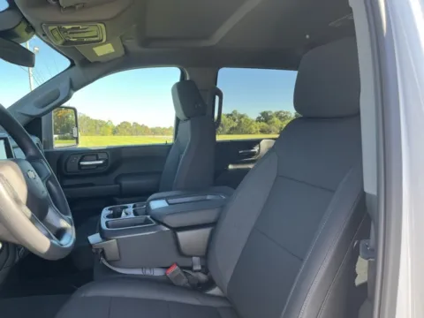 More photos of 2026 Chevrolet Silverado 2500HD Custom at Taylor Automotive, TN