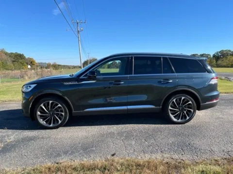 Photos of 2024 Lincoln Aviator Reserve for sale in Martin, TN at Taylor Automotive