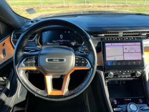 Another view of 2021 Jeep Grand Cherokee L Summit for sale in Martin, TN at Taylor Automotive