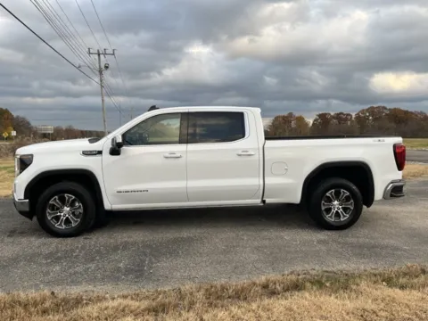 Photos of 2025 GMC Sierra 1500 SLE for sale in Martin, TN at Taylor Automotive