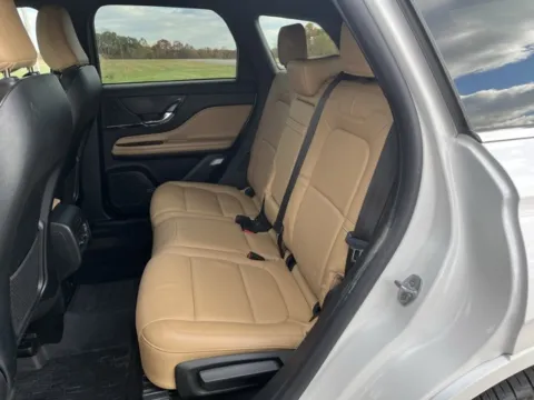 More photos of 2022 Lincoln Corsair Reserve at Taylor Automotive, TN