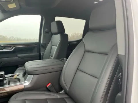 More photos of 2026 Chevrolet Silverado 1500 LT Trail Boss at Taylor Automotive, TN