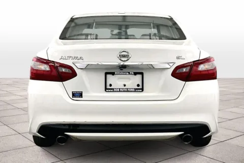 More photos of 2018 Nissan Altima 2.5 SL at Bob Ruth Ford Dillsburg, PA