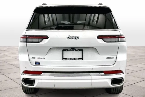 More photos of 2021 Jeep Grand Cherokee L Overland at Bob Ruth Ford Dillsburg, PA