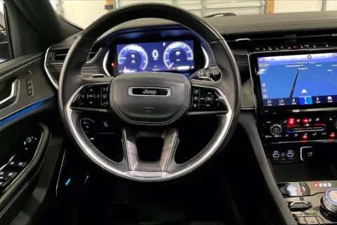 More photos of 2021 Jeep Grand Cherokee L Overland at Bob Ruth Ford Dillsburg, PA