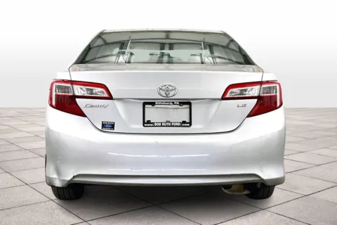 More photos of 2012 Toyota Camry LE at Bob Ruth Ford Dillsburg, PA