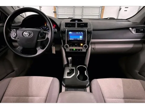 More photos of 2012 Toyota Camry LE at Bob Ruth Ford Dillsburg, PA