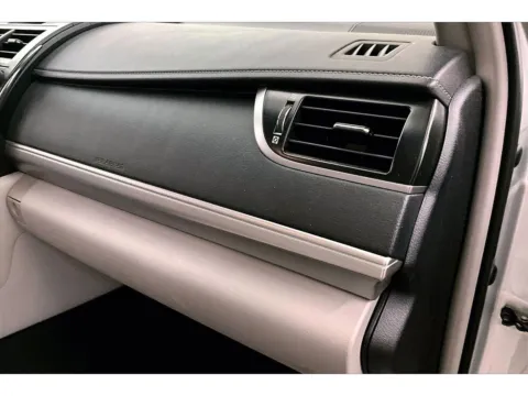 More photos of 2012 Toyota Camry LE at Bob Ruth Ford Dillsburg, PA