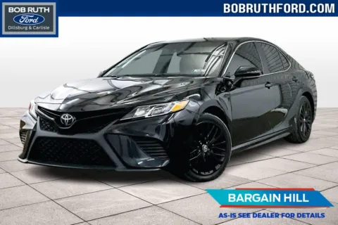Black 2019 Toyota Camry SE for sale in Dillsburg, PA