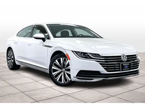 Photos of 2019 Volkswagen Arteon SE for sale in Dillsburg, PA at Bob Ruth Ford Dillsburg