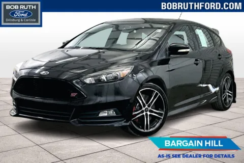 Black 2016 Ford Focus ST for sale in Dillsburg, PA