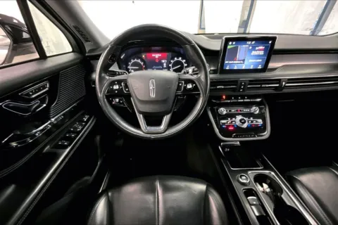 More photos of 2021 Lincoln Corsair Standard at Bob Ruth Ford Dillsburg, PA