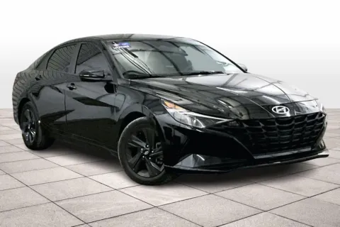 Photos of 2023 Hyundai Elantra SEL for sale in Dillsburg, PA at Bob Ruth Ford Dillsburg