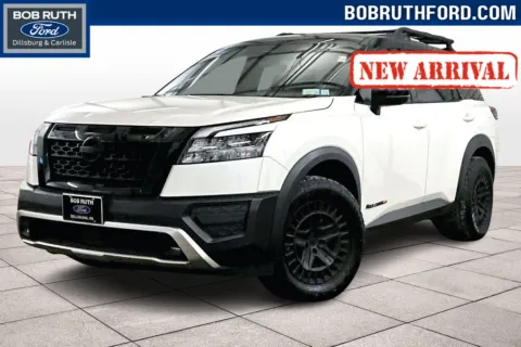 White 2024 Nissan Pathfinder Rock Creek for sale in Dillsburg, PA