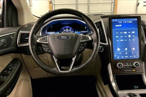 More photos of 2021 Ford Edge Titanium at Bob Ruth Ford Dillsburg, PA