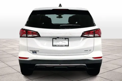 More photos of 2022 Chevrolet Equinox LT at Bob Ruth Ford Dillsburg, PA