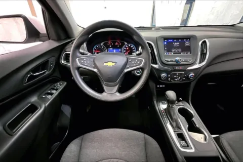 More photos of 2022 Chevrolet Equinox LT at Bob Ruth Ford Dillsburg, PA