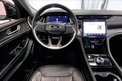 More photos of 2022 Jeep Grand Cherokee L Limited at Bob Ruth Ford Dillsburg, PA