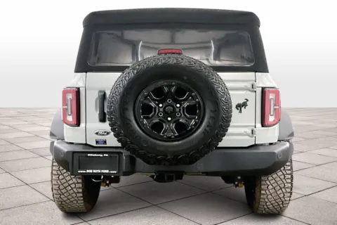 More photos of 2022 Ford Bronco Wildtrak at Bob Ruth Ford Dillsburg, PA