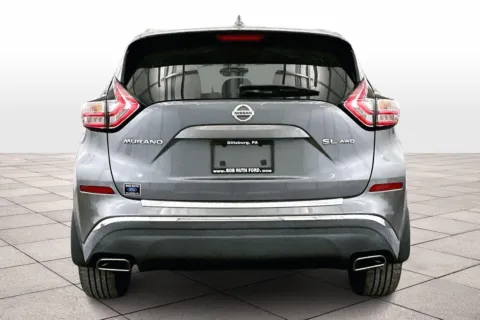 More photos of 2018 Nissan Murano SL at Bob Ruth Ford Dillsburg, PA