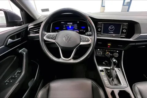 More photos of 2022 Volkswagen Jetta SE at Bob Ruth Ford Dillsburg, PA