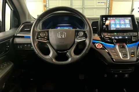 More photos of 2022 Honda Odyssey Elite at Bob Ruth Ford Dillsburg, PA