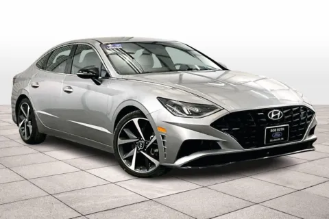 Photos of 2021 Hyundai Sonata SEL Plus for sale in Dillsburg, PA at Bob Ruth Ford Dillsburg