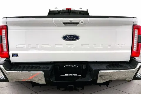 More photos of 2023 Ford Super Duty F-350 SRW LARIAT at Bob Ruth Ford Dillsburg, PA