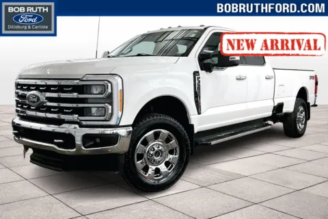 White 2023 Ford Super Duty F-350 SRW LARIAT for sale in Dillsburg, PA