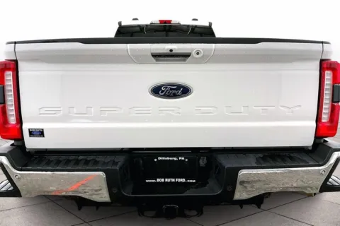 More photos of 2023 Ford Super Duty F-350 SRW LARIAT at Bob Ruth Ford Dillsburg, PA