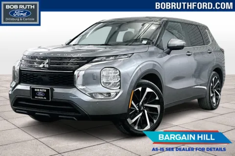 Silver 2022 Mitsubishi Outlander SE for sale in Dillsburg, PA