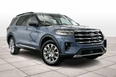 Photos of 2025 Ford Explorer Active for sale in Dillsburg, PA at Bob Ruth Ford Dillsburg