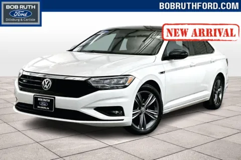 White 2020 Volkswagen Jetta R-Line for sale in Dillsburg, PA