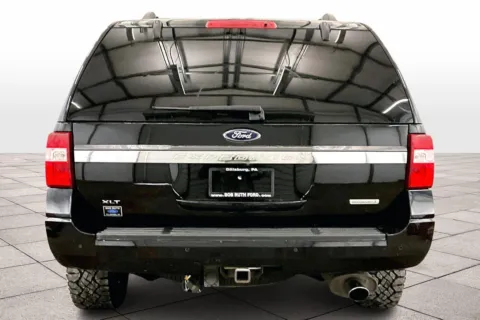 More photos of 2017 Ford Expedition XLT at Bob Ruth Ford Dillsburg, PA