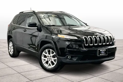 Photos of 2017 Jeep Cherokee Latitude for sale in Dillsburg, PA at Bob Ruth Ford Dillsburg