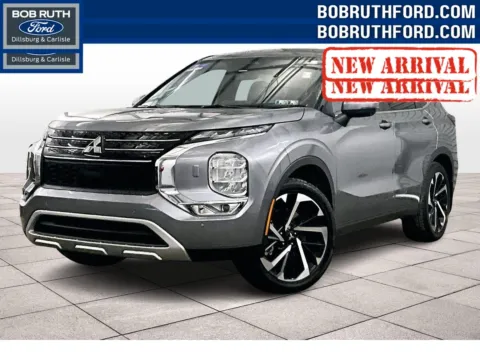 Gray 2022 Mitsubishi Outlander SE for sale in Dillsburg, PA