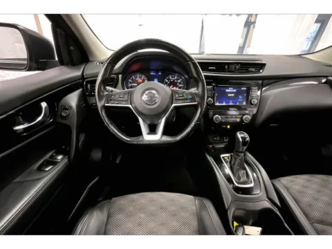 More photos of 2022 Nissan Rogue Sport SV at Bob Ruth Ford Dillsburg, PA