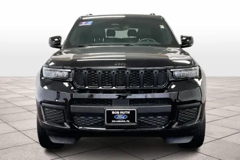 Another view of 2023 Jeep Grand Cherokee L Altitude for sale in Dillsburg, PA at Bob Ruth Ford Dillsburg