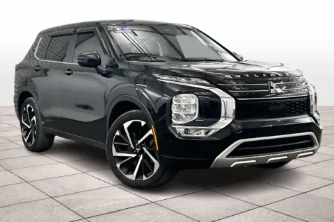 Photos of 2023 Mitsubishi Outlander SE for sale in Dillsburg, PA at Bob Ruth Ford Dillsburg