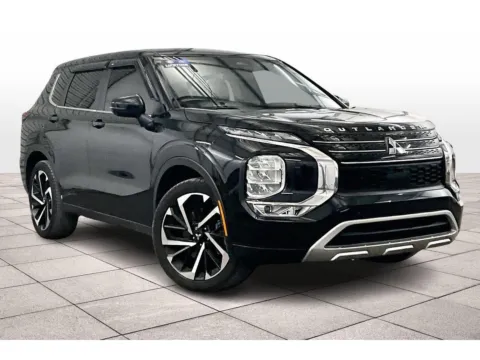 Photos of 2023 Mitsubishi Outlander SE for sale in Dillsburg, PA at Bob Ruth Ford Dillsburg