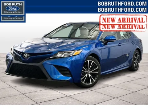 Blue 2020 Toyota Camry SE for sale in Dillsburg, PA