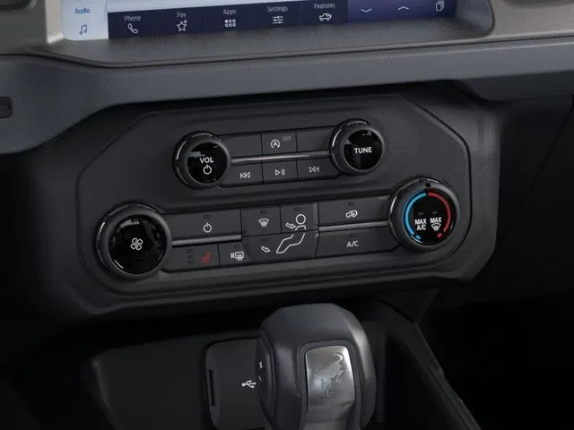 2025 Ford Bronco 4-Door Base - Photo 16
