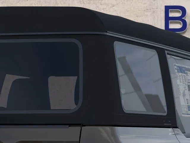 2025 Ford Bronco 4-Door Base - Photo 25