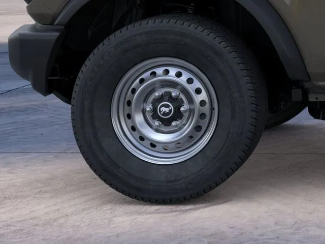 2025 Ford Bronco 4-Door Base - Photo 21