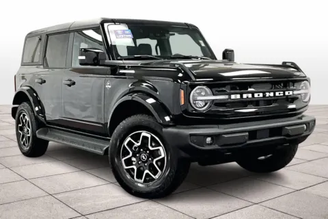 Photos of 2025 Ford Bronco Outer Banks for sale in Dillsburg, PA at Bob Ruth Ford Dillsburg