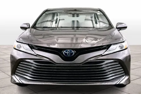 More photos of 2020 Toyota Camry Hybrid XLE at Bob Ruth Ford Dillsburg, PA