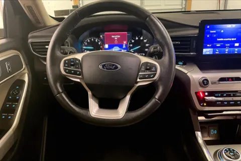 More photos of 2020 Ford Explorer XLT at Bob Ruth Ford Dillsburg, PA