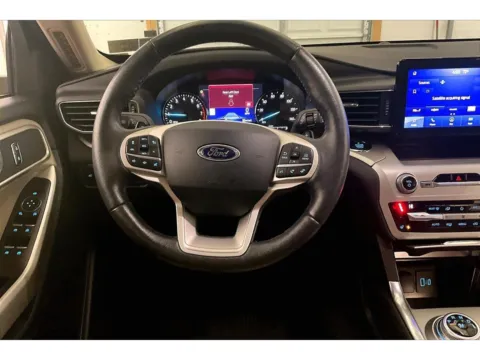 More photos of 2020 Ford Explorer XLT at Bob Ruth Ford Dillsburg, PA