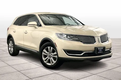 Another view of 2016 Lincoln MKX Premiere for sale in Dillsburg, PA at Bob Ruth Ford Dillsburg