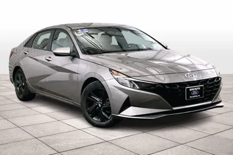 Photos of 2022 Hyundai Elantra SEL for sale in Dillsburg, PA at Bob Ruth Ford Dillsburg